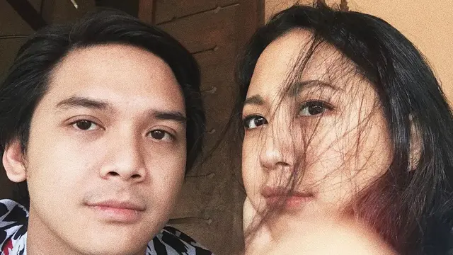 Resmi Menikah, Ini 7 Momen Mesra Sherina Munaf dan Baskara Mahendra