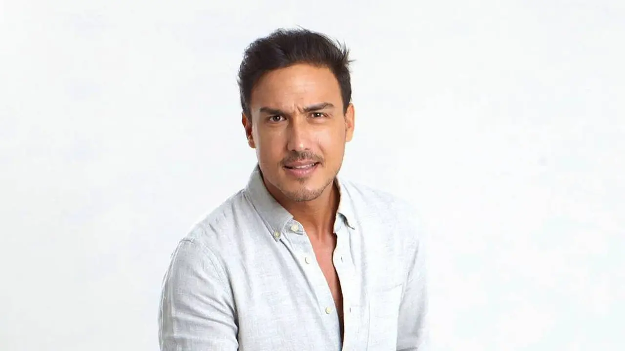 [Bintang] Ulang Tahun Hari Ini: Hamish Daud dan 2 Artis Lainnya