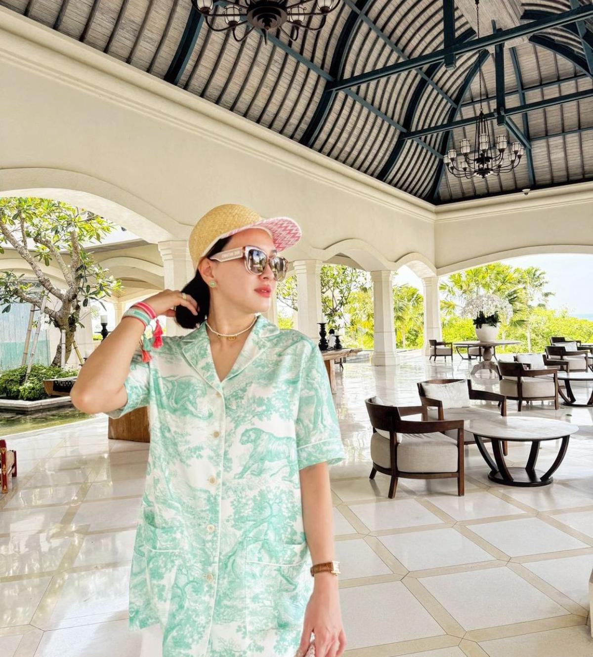 7 Potret Shandy Aulia di Instagram Jadi Sorotan, Dipuji Song Hye Kyo nya Indonesia