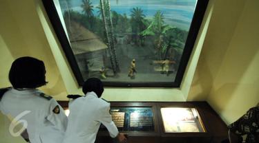 20150929-Sambut Hari Kesaktian Pancasila, Museum Lubang Buaya Ramai Dikunjungi Siswa-Jakarta