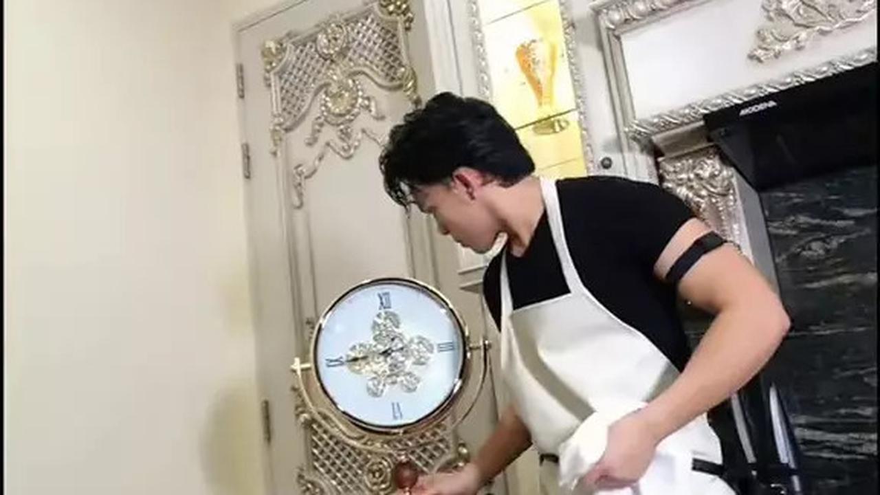 Rumah Rp120 Miliar, 7 Potret Potret Dapur Saaih Halilintar - Mewah Bak di Kerajaan & Mini Bar Berlapis Marmer