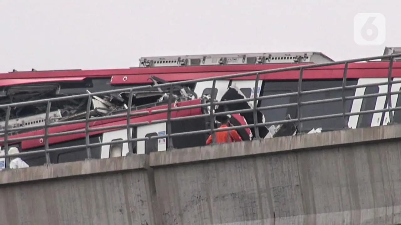 Tabrakan LRT