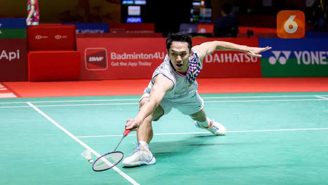 Foto: Melangkah ke Semifinal Indonesia Masters 2025, Jonatan Christie Sempat Dipersulit Kenta Nishimoto