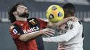 Meski terdampar di zona degradasi, Genoa ternyata memiliki penyerang hebat, yaitu Mattia Destro (kiri). Sejauh ini, Destro telah mencetak delapan gol pada musim ini dan lima diantaranya dicetak lewat sundulan kepala. (AFP/Filippo Monteforte)
