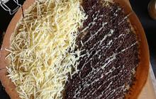 Berapa Kalori dan Nutrisi dari Sepotong Martabak Manis Keju? Benarkah Konsumsi Berlebih Bisa Sebabkan Amputasi Akibat Diabetes?