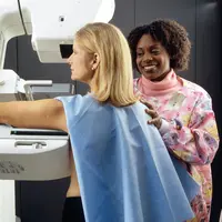 Kanker payudara menempati urutan pertama jumlah kanker terbanyak. (Foto: Unsplash/National Cancer Institute)