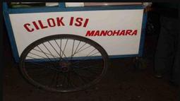 Dijamin laris manis kalau isinya Manohara. (Source: brilio.net)