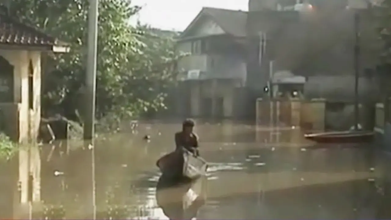 (Lip6 Siang) Banjir-Baleendah