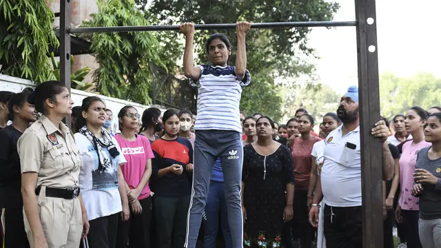 Melihat Pelatihan Calon Polisi India