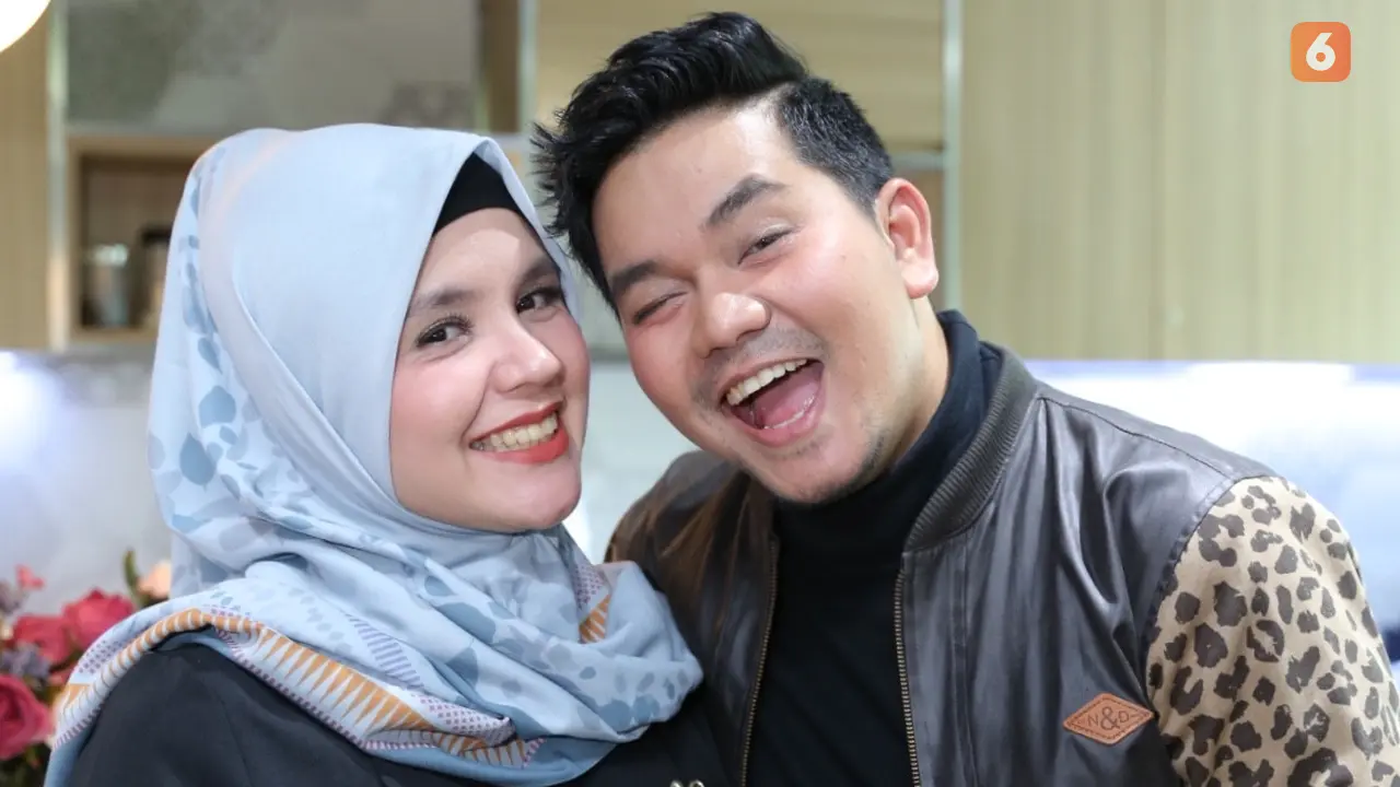 [Fimela] Indra Bekti dan Aldila Jelita