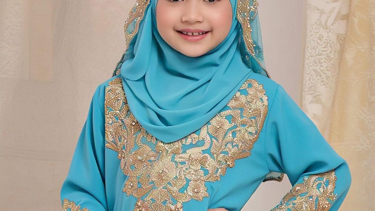 Busana Muslim Dengan Bordir Elegan