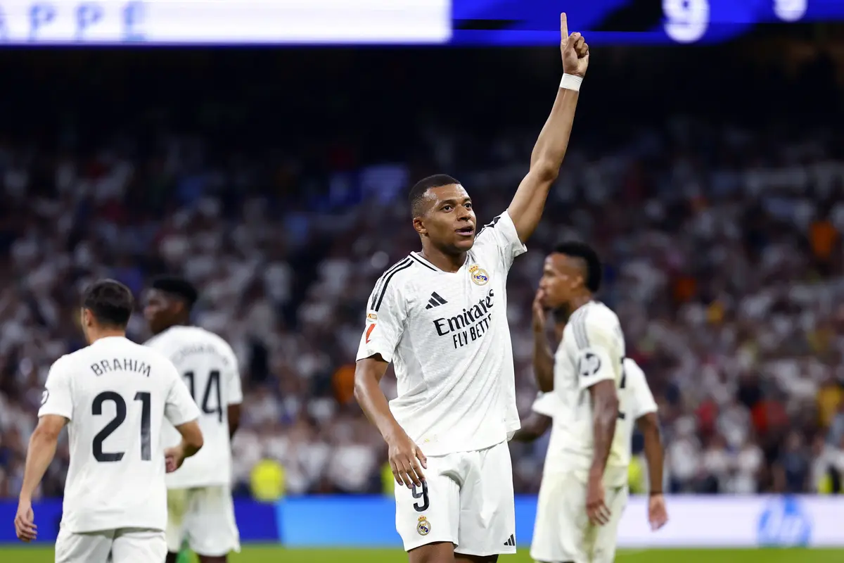 Kylian Mbappe - Real Madrid