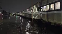 Banjir Semarang Surut, KA Jarak Jauh Kembali Melaju dengan Kecepatan Terbatas