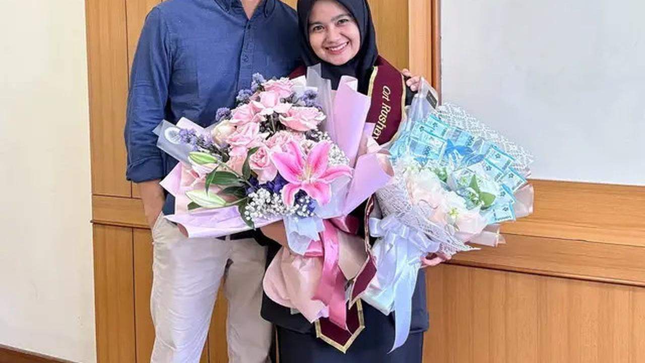 Foto Adik Kandung Tengku Ryan Lulus S2 IPB, Inspiratif Bikin Bangga