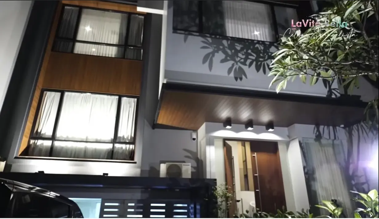 Rumah Celine Evangelista (Youtube/TRANS TV Official)