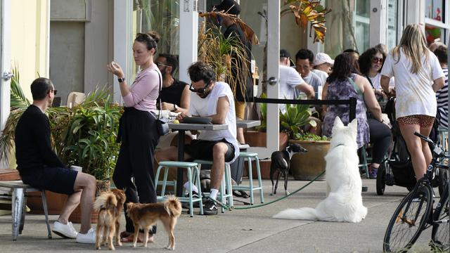 Australia Kembali Berlakukan Pembatasan Covid