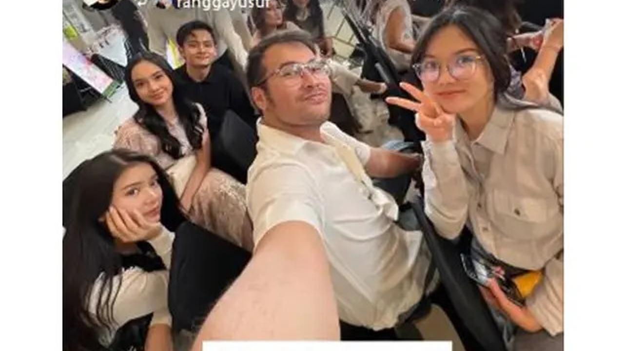 7 Potret Tamu Artis di Tasyakuran 7 Bulanan Mahalini, Lyodra Gandeng Randy Martin