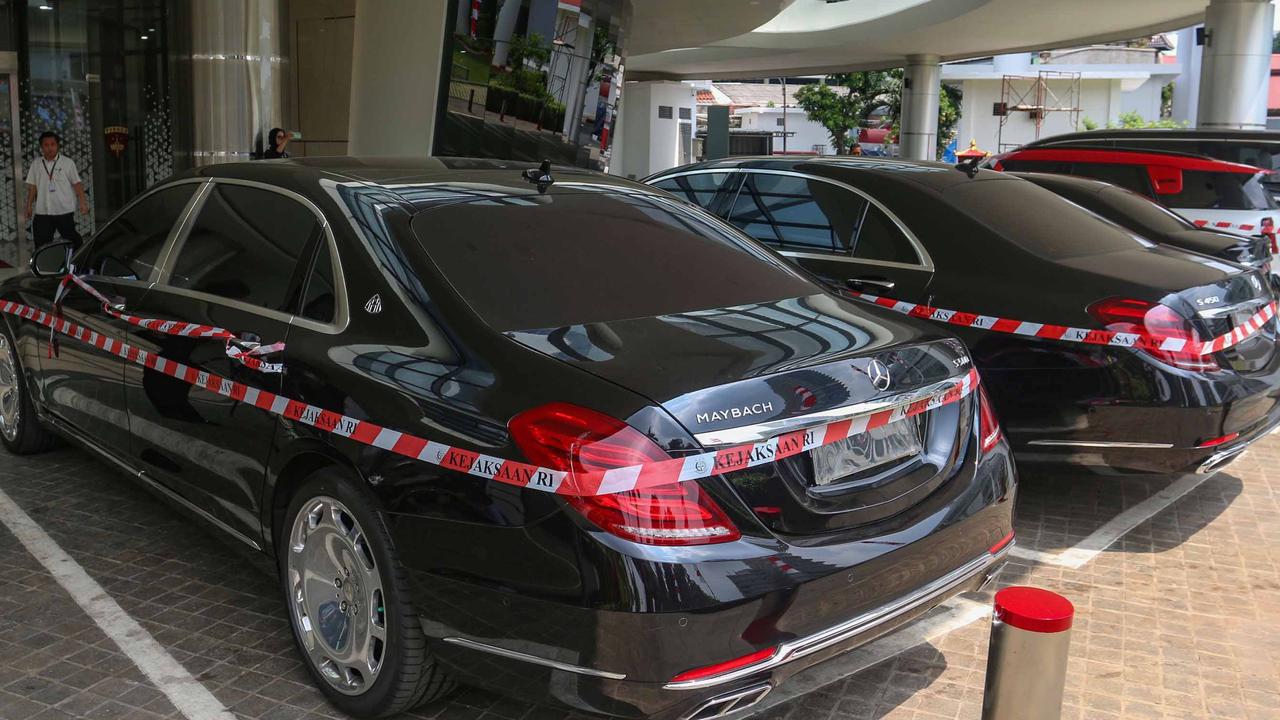 Mulus & Kinclong, Barisan Mobil Mewah Seharga Rumah Pondok Indah di Kasus Saudagar Minyak Riza Chalid