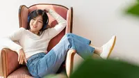 Inspirasi Gaya Outfit Stylish untuk Menghadapi Cuaca yang Berubah-ubah