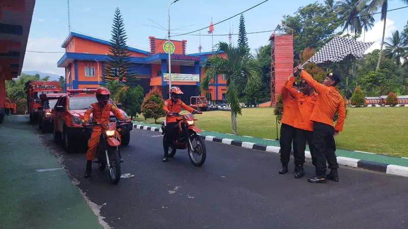 Personil Basarnas Manado siap mengamankan mudik Lebaran 2023.