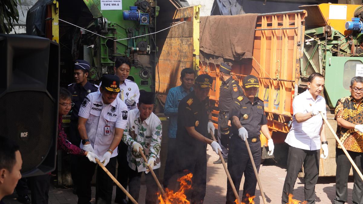 Bea Cukai Sikat Rp 3,9 Triliun Barang Ilegal, Rokok Ilegal Makin Mendominasi
