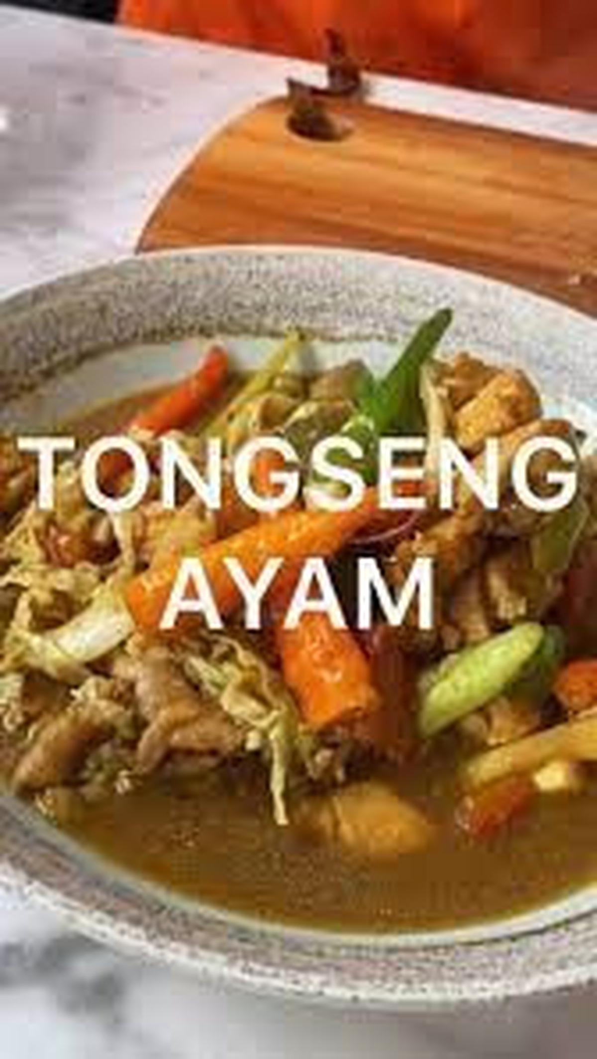 1.&nbsp;Tongseng Ayam