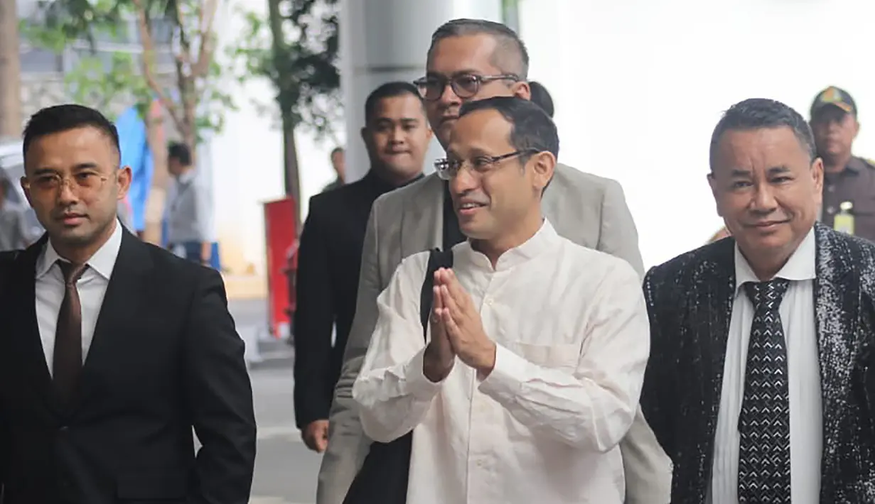 Nadiem Makarim akan menjalani serangkaian pemeriksaan terkait kasus dugaan tindak pidana korupsi pengadaan digitalisasi pendidikan Kemendikbudristek tahun 2019-2023. (merdeka.com/Arie Basuki)