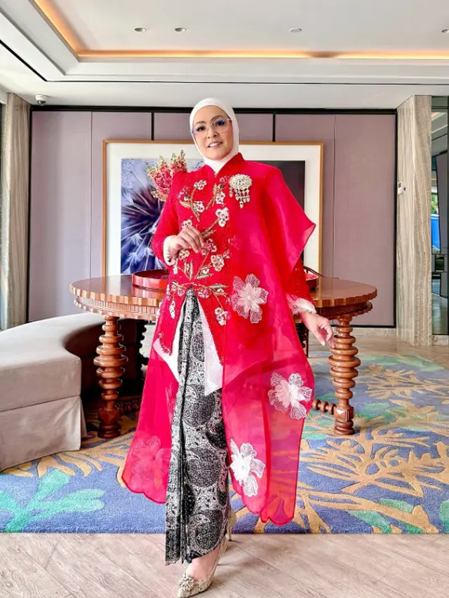 Potret Artis Berhijab di Upacara Peringatan 17 Agustus 2025