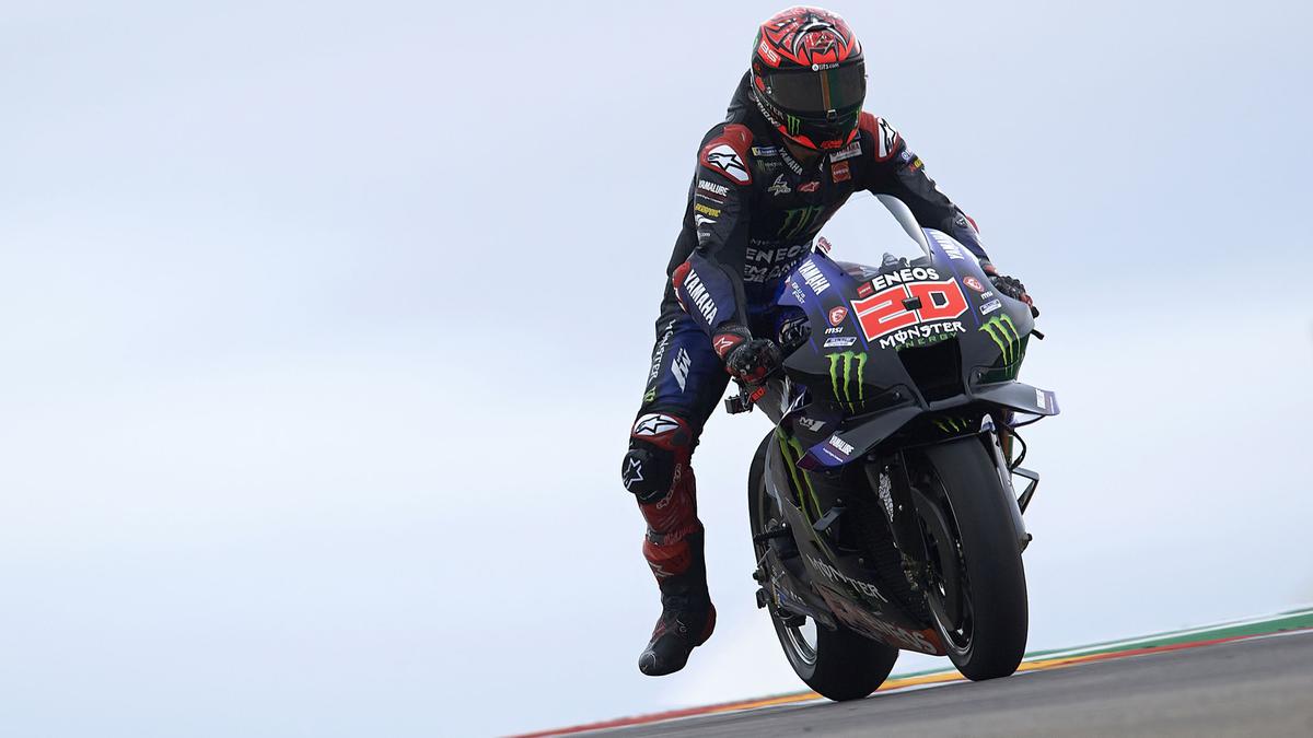 Hasil MotoGP Australia 2025: Pecahkan Rekor, Fabio Quartararo Rebut Pole Position dari Bezzecchi