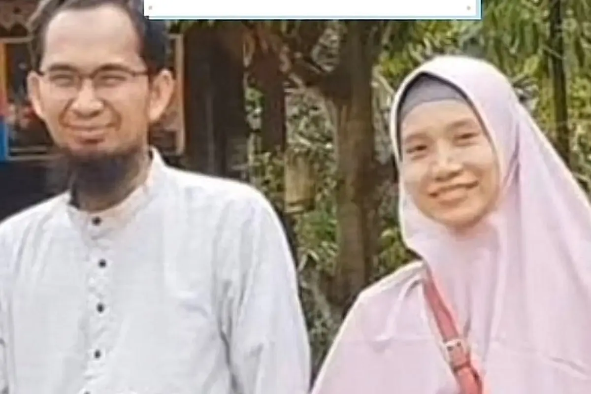 Ustadz Adi Hidayat dan istri menunggu 7 tahun untuk menikah