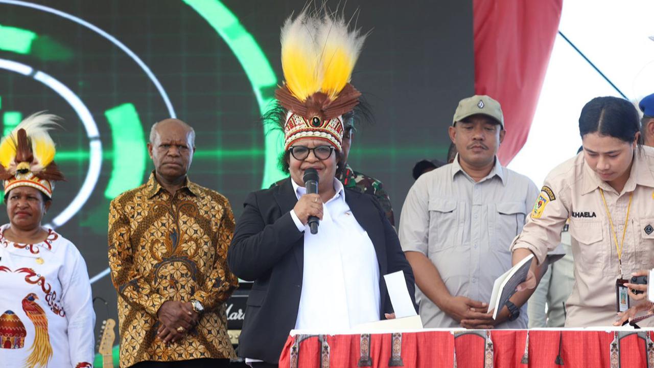 Kunker ke Papua Tengah, Wamendagri Ribka Bicara Pembangunan Manajemen Pemerintahan di 4 DOB