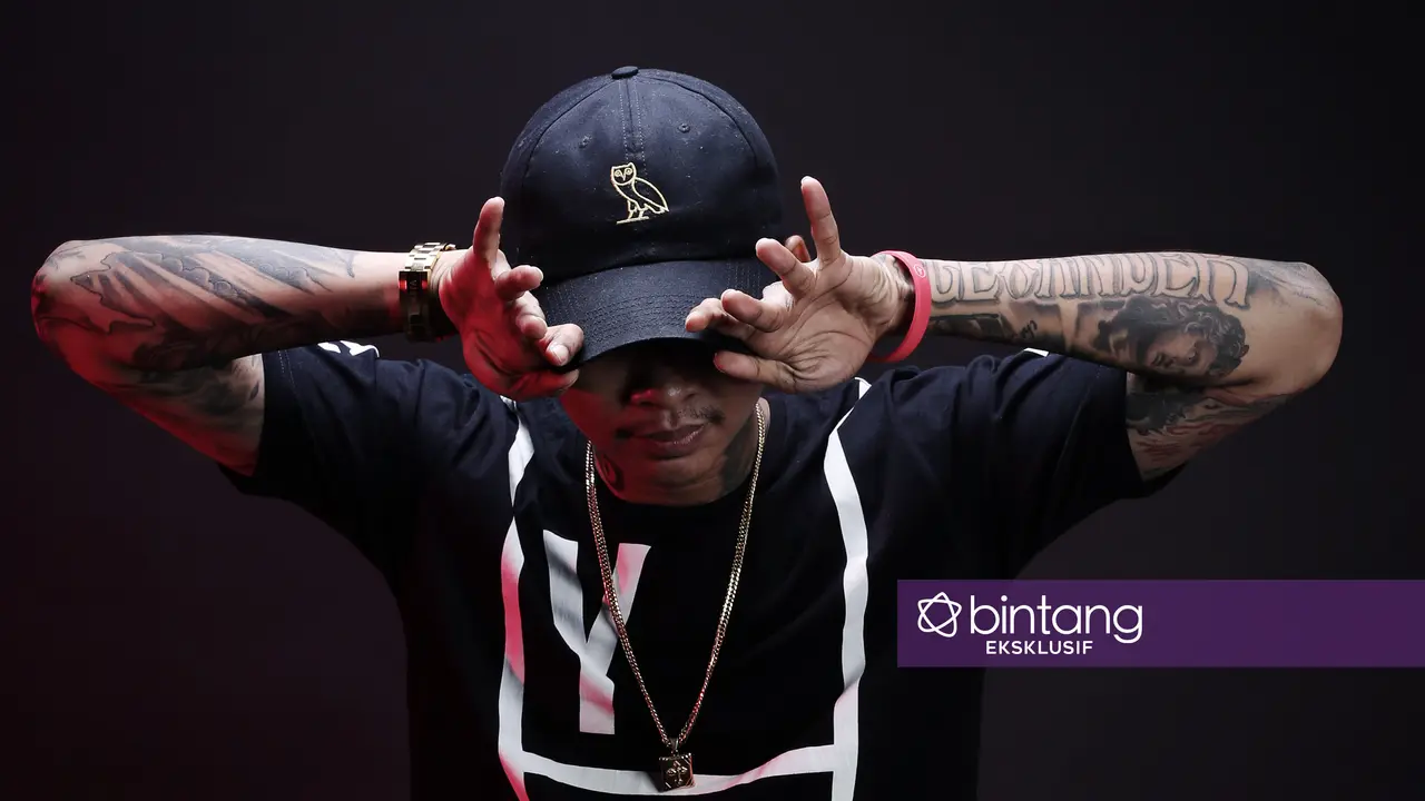 [Bintang] Eksklusif Young Lex, Mantan OB yang Kini Jadi Idola Para ABG
