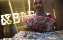 Rupiah Melemah Tertekan Aksi Jual Asing dan Sinyal The Fed