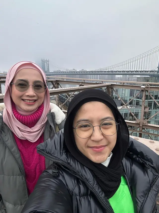 Desy Ratnasari dan Nasywa Nathania Hamzah