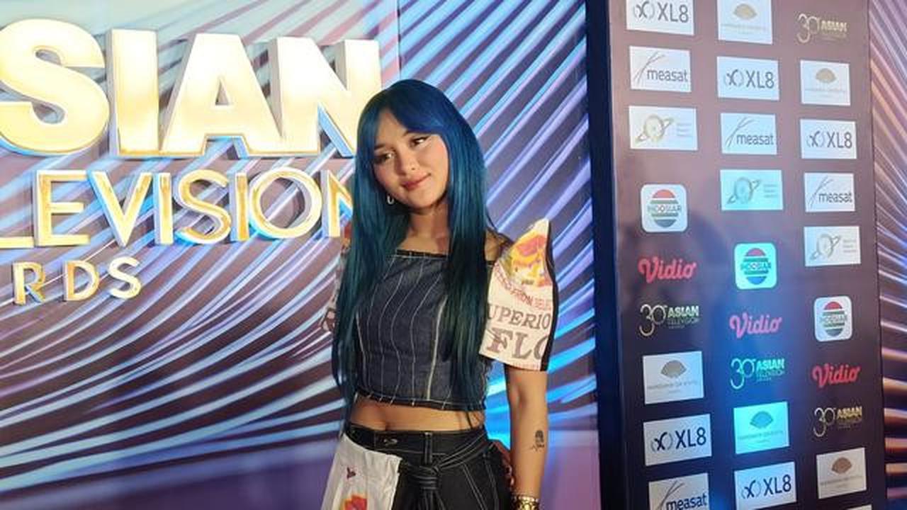 Penyanyi Angela Ken Pukau di Asian Television Awards 2025