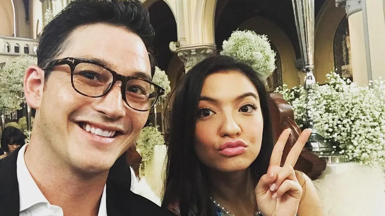 Raline Shah dan Mike Lewis 