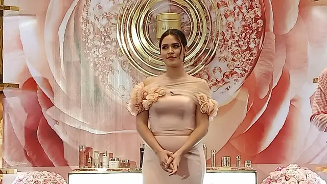 Tips Raisa Bangun Kepercayaan Diri: Bijak Gunakan Media Sosial