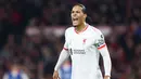 Nottingham Forest dan Liverpool harus puas bermain imbang 1-1 dalam laga pekan ke-21 Premier League 2024/2025 yang digelar di City Ground, Rabu (15/1/2025) dini hari WIB. (AP Photo/Darren Staples)