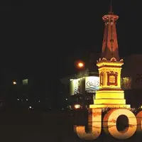 Nggak cuma bakpia yang bisa kamu beli saat ke Jogja, tapi masih ada beberapa benda lainnya.