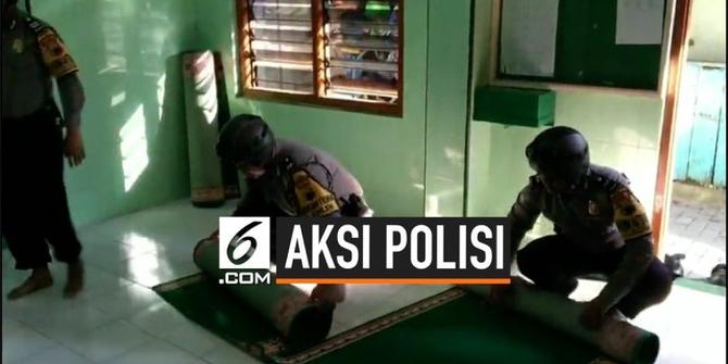 VIDEO: Sejumlah Polisi Berhelm Masuki Musala di Semarang, Ada Apa?