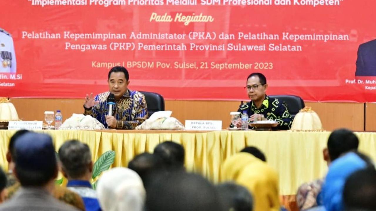 Menurutnya, Diklat harus dikurangi, yang harus diperbanyak memberikan contoh kerjasama antara seluruh stakeholder lintas Organisasi Perangkat Daerah (OPD).