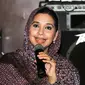 Ayu Azhari kolaborasi bareng Mike Tramp