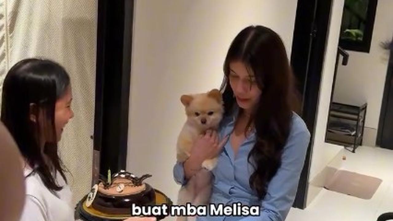Keluarga Deddy Corbuzier Beri Surprise untuk ART yang Ulang Tahun, Kedekatan Mereka Disorot