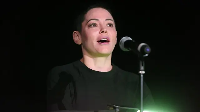 [Bintang]  Rose McGowan