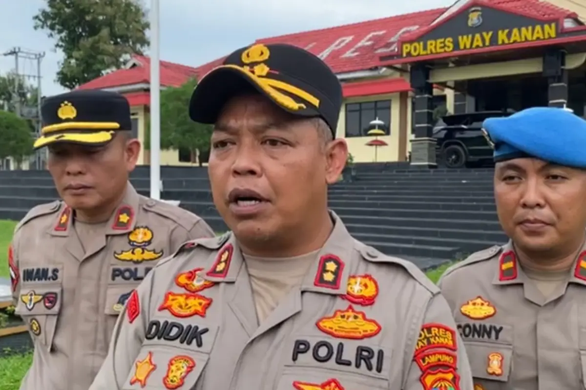 Kapolres Way Kanan, Didik Kurnianto.
