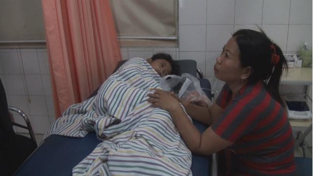 Mobil Terjebur di Sungai Brantas