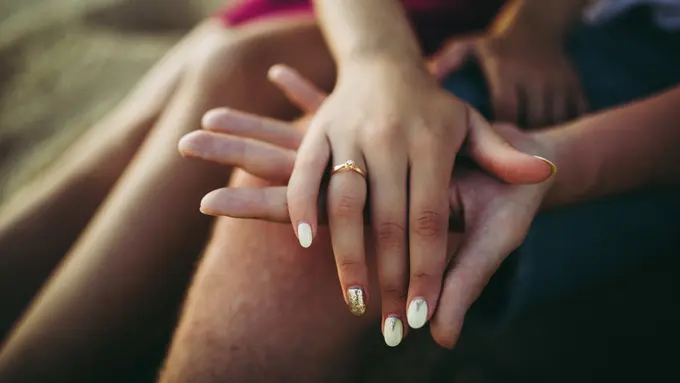 [bintang] Ada Cowok Baik Banget di Mimpi, Apa Maksudnya?