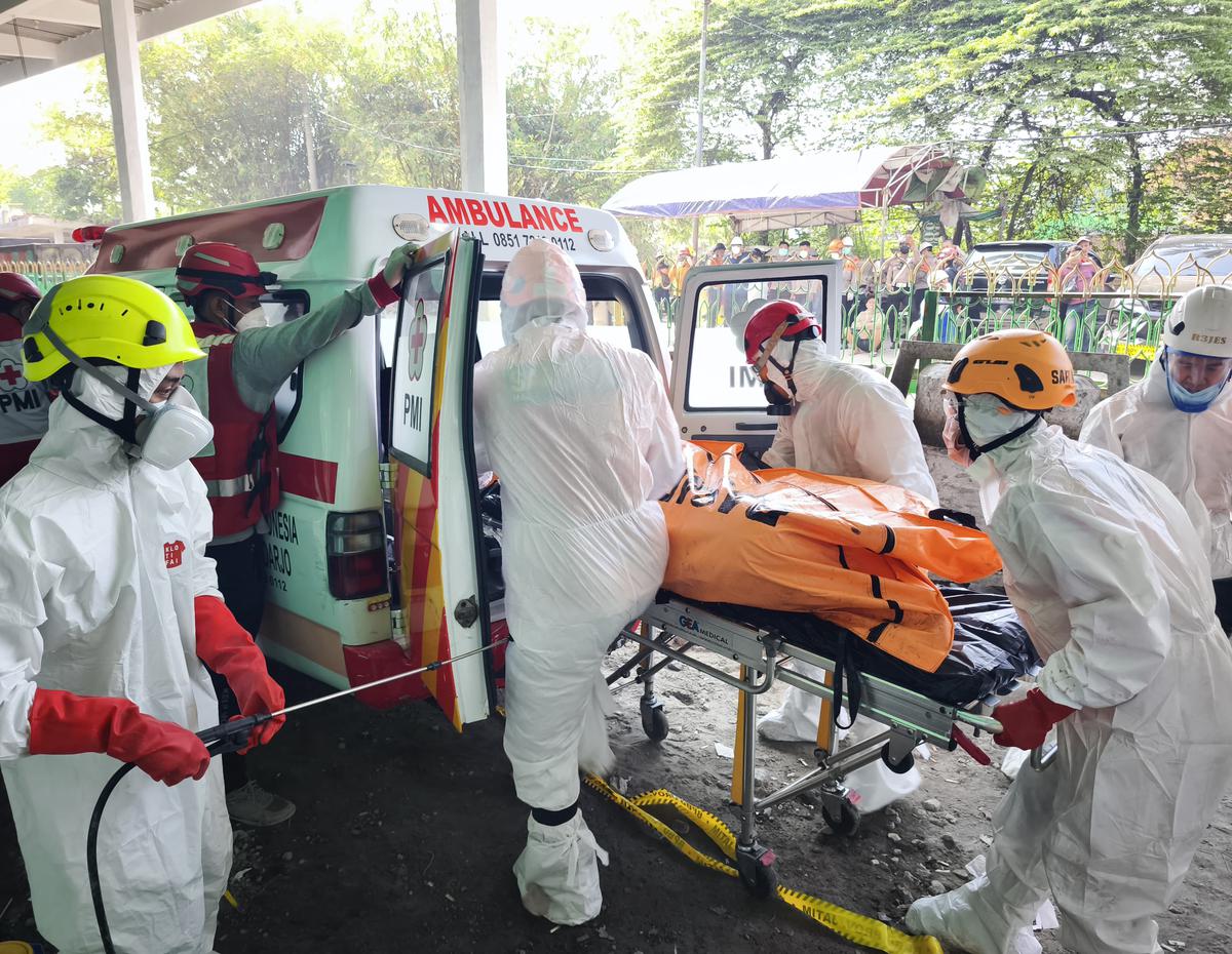Pencarian Korban Ponpes Al Khoziny Sidoarjo Ambruk