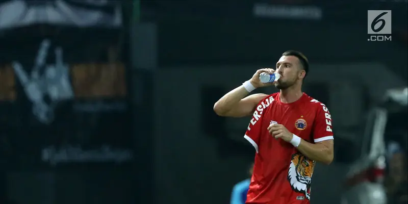 Lawan Selangor FA, Kaus Marko Simic Robek