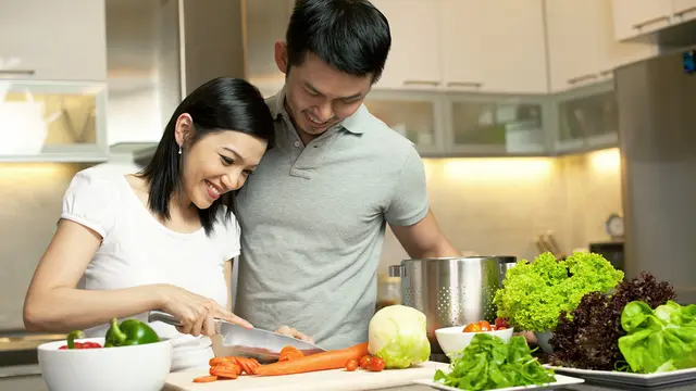 5 Alasan Istri Ingin Suaminya Memasak